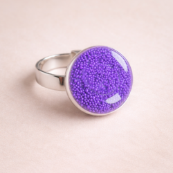 Ring glass caviar purple