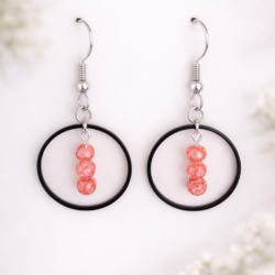 Oorbellen “pink & black”